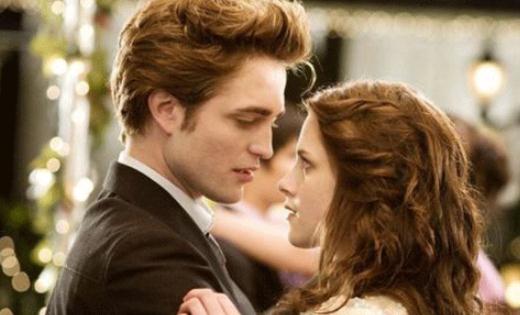 怎么調情讓你的他更加迷戀你?