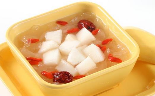 冬季氣候干燥易干咳 吃什么好