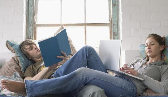 女人性高潮會(huì)有什么表現(xiàn)?出現(xiàn)肌肉緊張