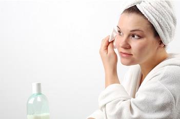 讓你去除臉部油膩膩的步驟