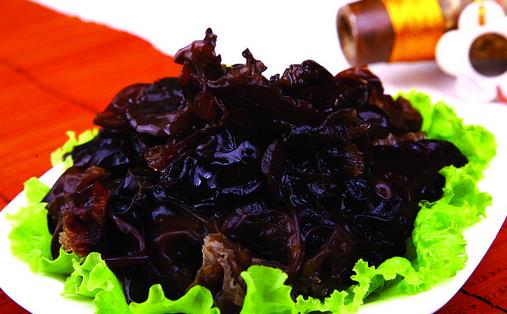 好臉色吃出來(lái) 氣色不好吃什么?