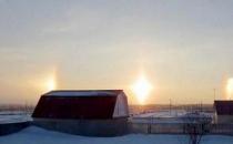 ?俄羅斯現(xiàn)罕見(jiàn)幻日奇觀“三日凌空”驚呆眾民