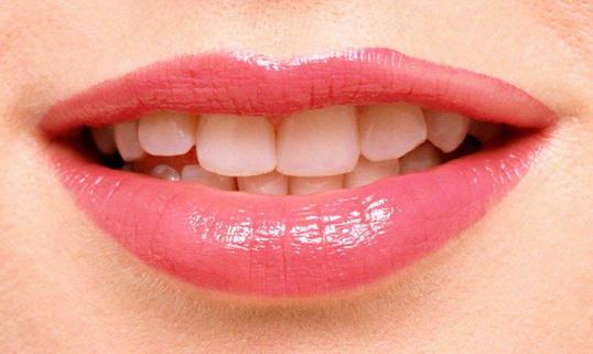 嘴唇起泡怎么辦?嘴唇起泡的原因