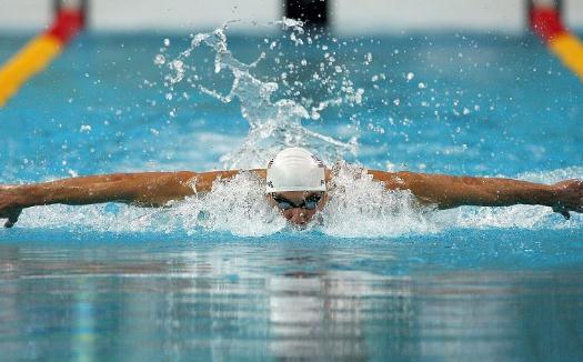 蝶泳怎么換氣？蝶泳的動(dòng)作要領(lǐng)及技巧