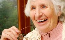 老年白內(nèi)障能否恢復 護理工作至關(guān)重要