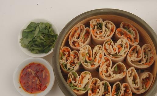 莜面怎么做才好吃呢 經(jīng)典的漢族面食莜面卷