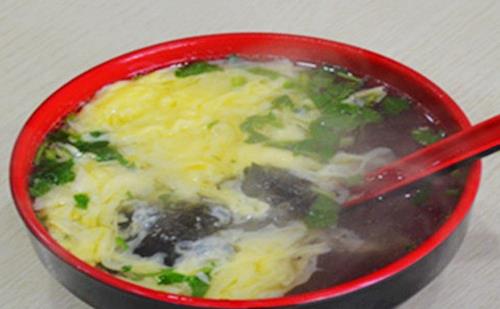 冬季藥膳吃的好 老人遠(yuǎn)離呼吸道疾病