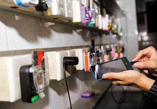 手機充電時能打電話嗎?安全使用手機健康守則