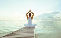 辦公室白領們防僵硬的健康伸展小動作