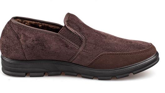 老人怎樣選擇適合的鞋子