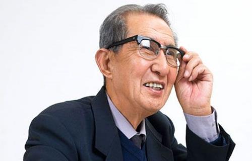 老年人堅持良好生活習慣預防耳聾