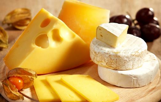 正確飲食遠離痛經 女性經期不能吃哪些食物？