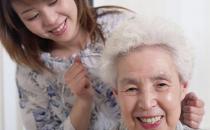 老年人為什么會手抖 致病原因有區別