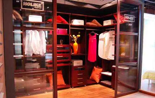 整體衣帽間如何清潔和保養(yǎng)？