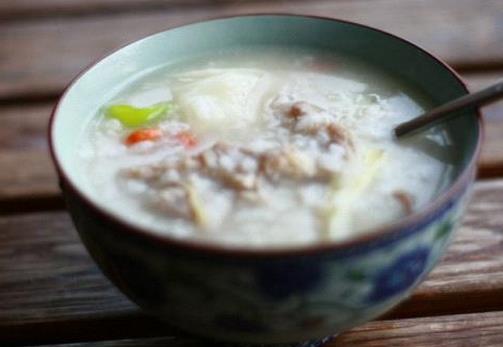 胃不好冬季吃什么好？三類養胃肉粥讓你遠離胃病