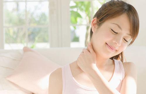 頸椎病“盯”上中學生