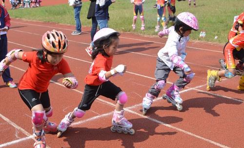 學生駝背 家長應如何有效預防