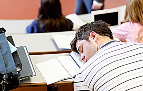 學生怎樣擺脫春困困擾