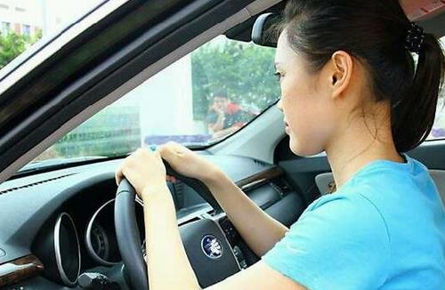 汽車座位怎么選?副駕駛安全系數最低