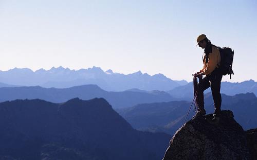 健康運(yùn)動改善有車族身體不適