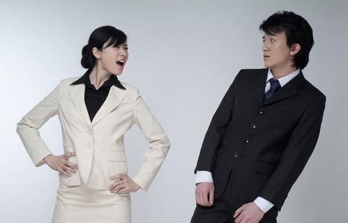 為什么戀愛中的女人愛生氣？