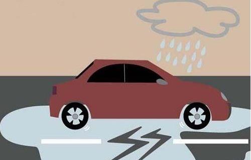 雨天開(kāi)車要注意事項(xiàng)大全