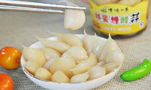 糖醋蒜有什么功效?怎么腌制糖醋蒜?