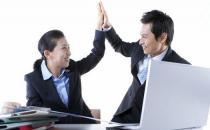 能和同事做好朋友么？