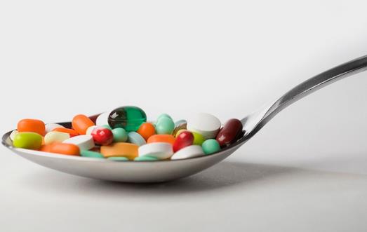 女性吃避孕藥8大危害 月經不調乳房疼痛