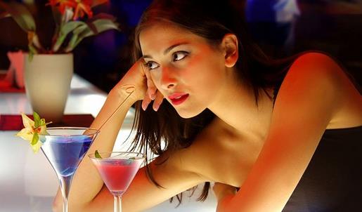 適量飲酒可緩解痛經(jīng) 5類食品痛經(jīng)不能碰