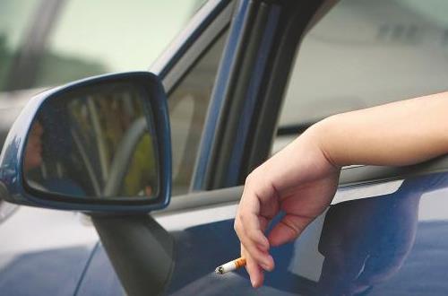 男人開車的16個壞習慣,你犯了幾個