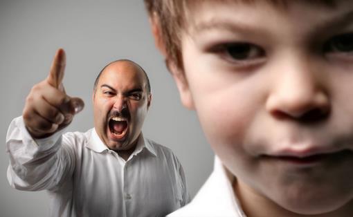 家長不要和孩子說“氣話”