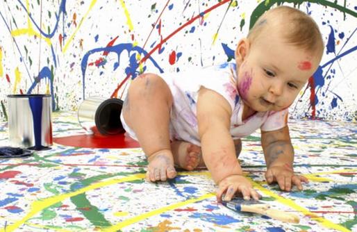 如何激發(fā)寶貝的涂鴉興趣