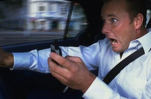 司機開車別養成這些壞習慣 當心導致死亡