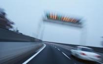 超速行駛竟會導致視力下降 有車族應注意這些！