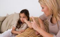 孩子犯錯了 只問八句話就可以了