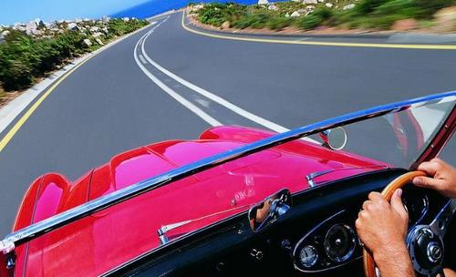 有車族開車4個(gè)不良習(xí)慣 讓生命健康更受威脅