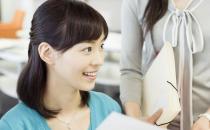 電腦前的女性護膚養生事項