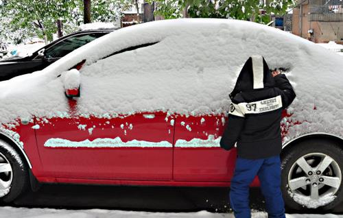 冬天開(kāi)車應(yīng)該注意哪些事項(xiàng)