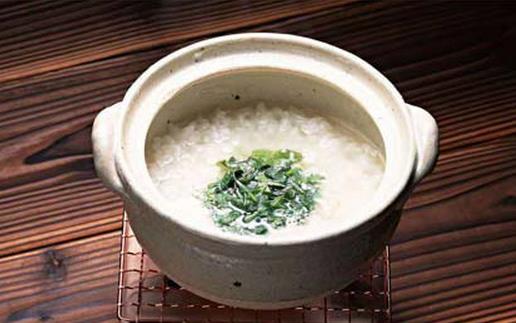 女人養(yǎng)胃吃什么？5種食療良方來(lái)調(diào)理