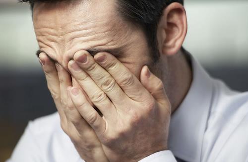 工作不開心會胖? 上班族切忌暴飲暴食釋放壓力