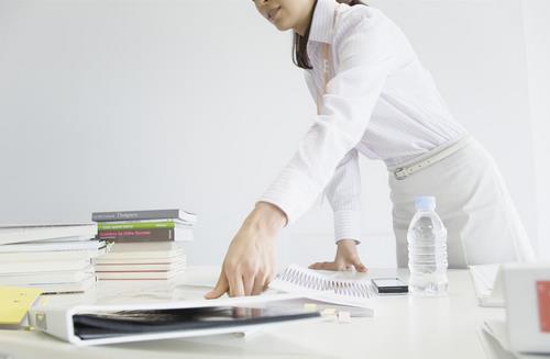 每天站著辦公一小時(shí)預(yù)防多種疾病