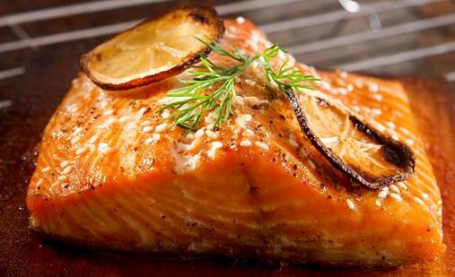 魚的哪些部位最營(yíng)養(yǎng)?4種人不宜吃魚