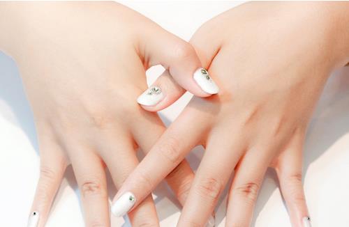 秋冬季皮膚保濕 消除干旱