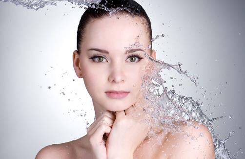 美白小竅門 美白保養(yǎng)有基本功