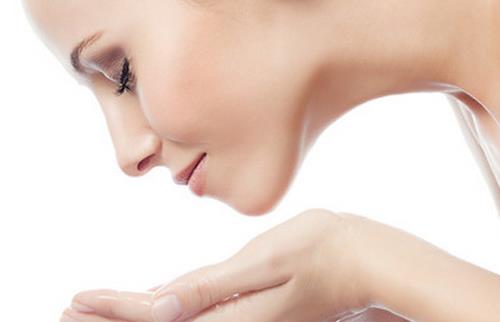 每天只需十分鐘解決肌膚缺水問題