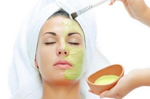 如何自制蘆薈面膜美容效果好