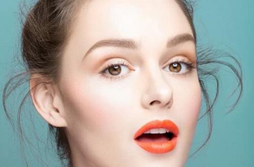 盤點(diǎn)讓肌膚吸毒的6大生活用品