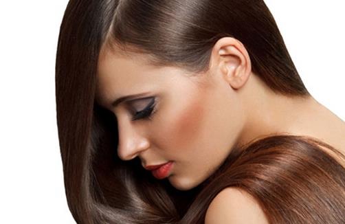 秋季養發要做到洗護合一