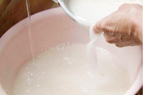 洗米水生姜祛痘 輕松趕走痘痘肌